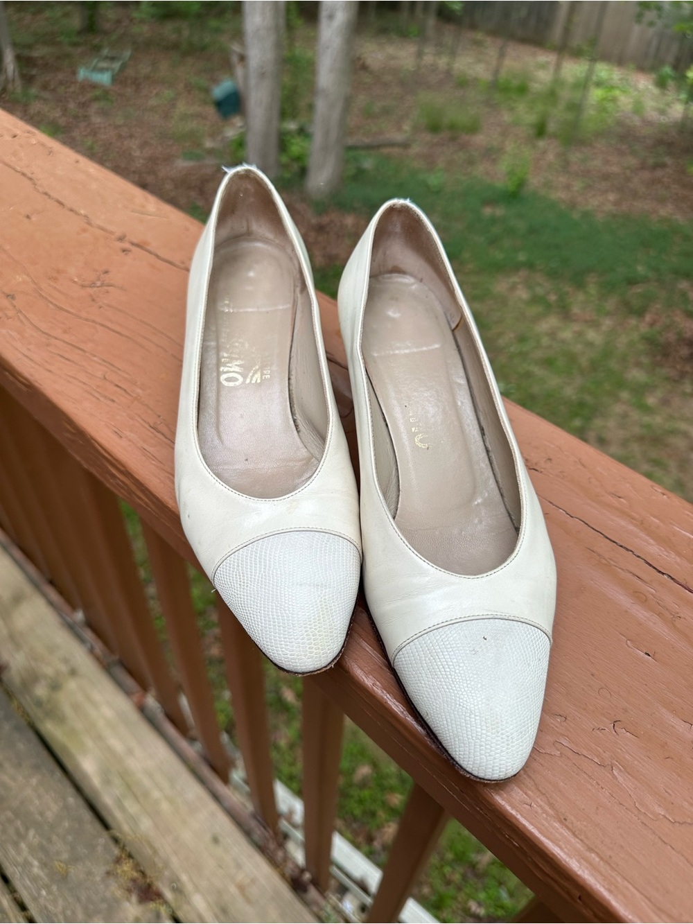 Salvatore Ferragamo leather cream heels